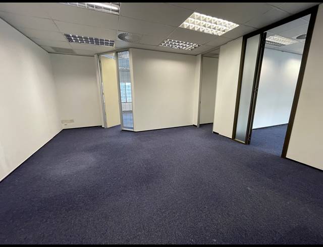 250M² OFFICE TO LET IN KILLARNEY